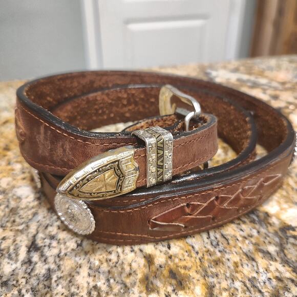 Vintage Western Leather Belt with Silver Buckle Size 42 main image 5